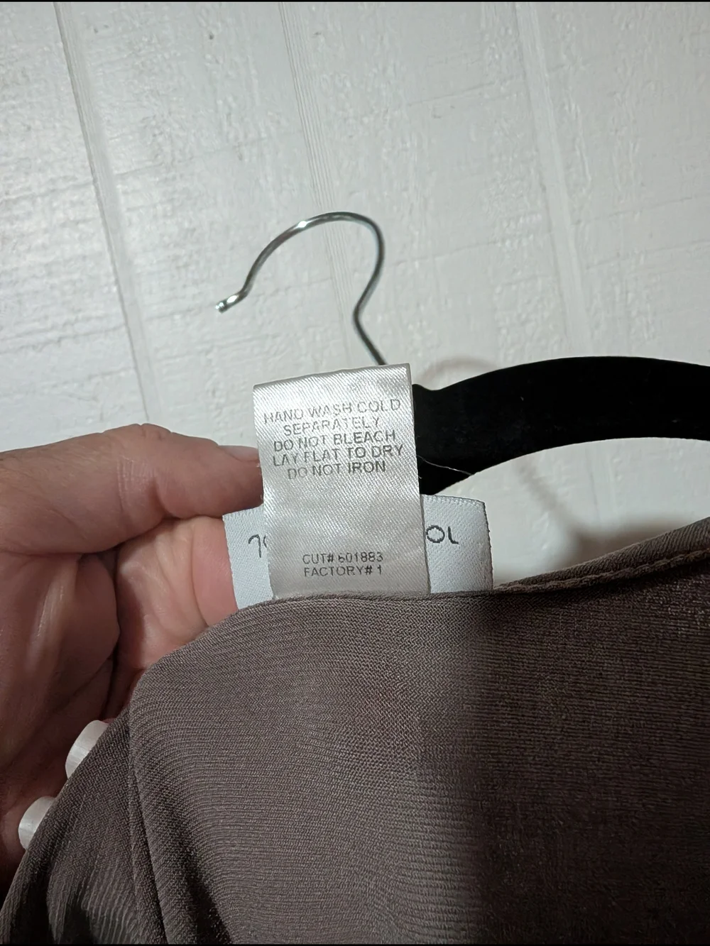 Jordan Taylor Taupe Sleeveless Keyhole Tank with Gold Ring